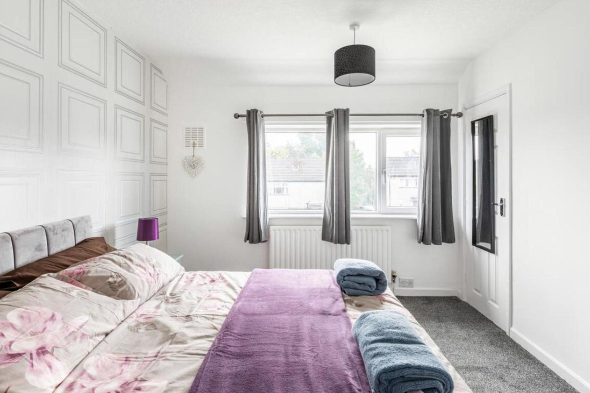 Come & Unwind In Charming 5 Bed House In Blackburn Blackburn  Exteriör bild